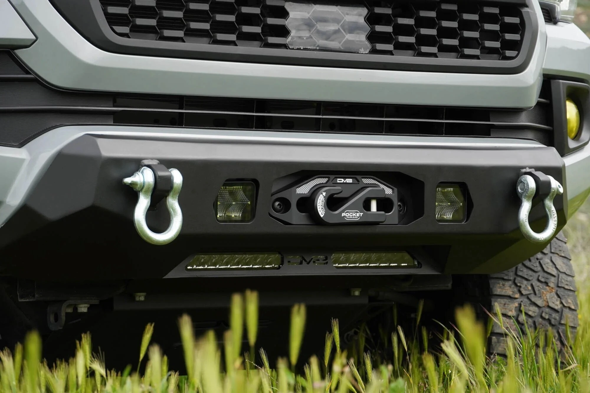 DV8 Offroad FBTT1-06 Centric Winch Front Bumper for 16-23 Toyota Tacoma