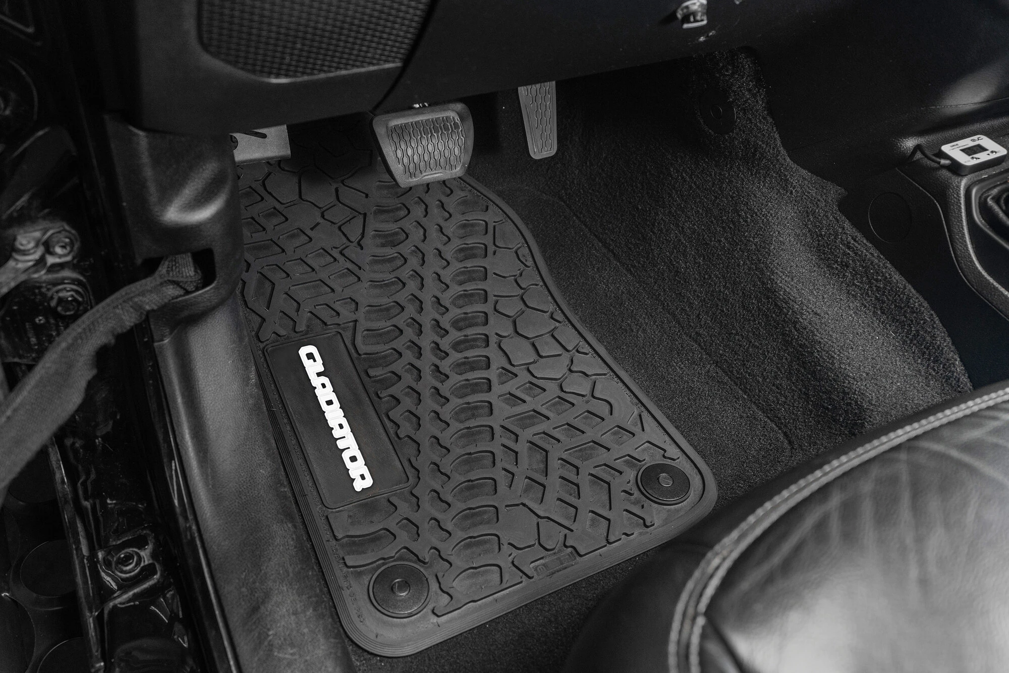 FlexTread NGTT45022983 Tire Tread/Scorched Earth Scene Front & Rear Floor Liners with GLADIATOR Logo in Black with Silver Logo for 20-26 Jeep Gladiator JT